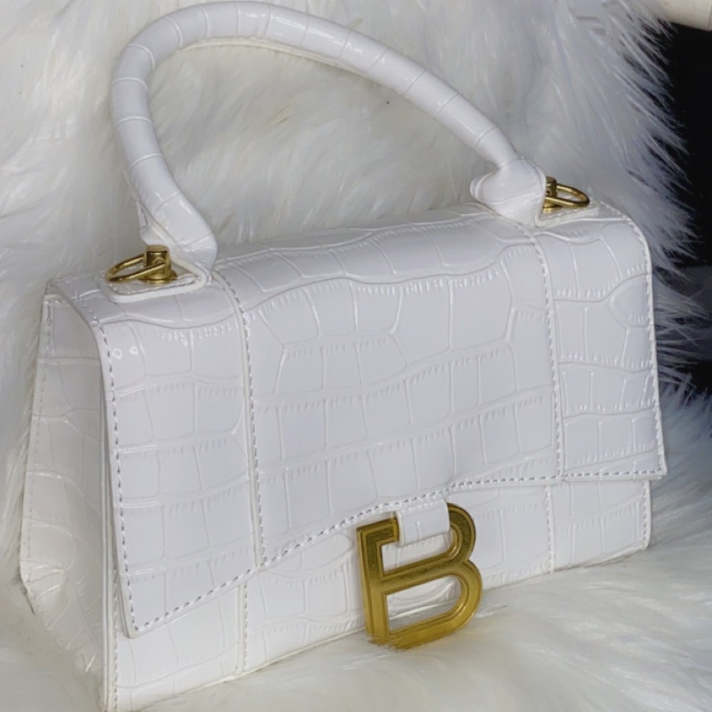 B Purse